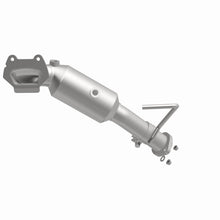 Load image into Gallery viewer, MagnaFlow Conv Direct Fit OEM 12-17 Jeep Wrangler 3.6L Underbody