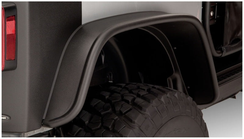 Bushwacker 07-18 Jeep Wrangler Flat Style Flares 4pc Fits 2-Door Sport Utility Only - Black